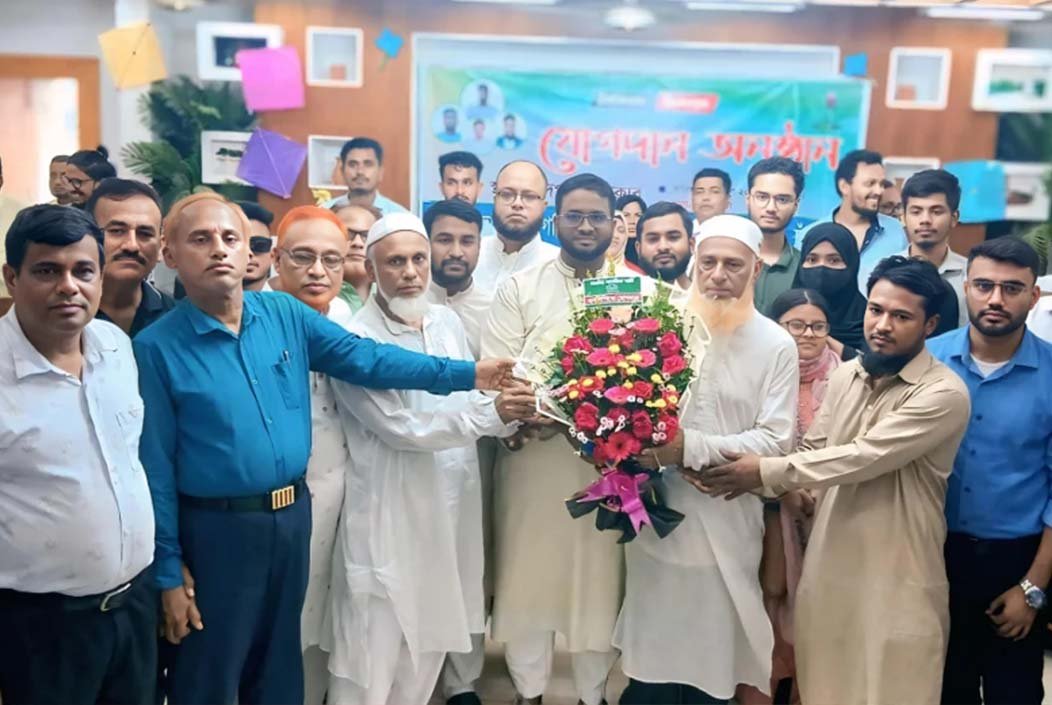বিএনপি ও গণঅধিকার ছাড়লেন দুই শতাধিক নেতাকর্মী, যোগ দিলেন এনসিপিতে
