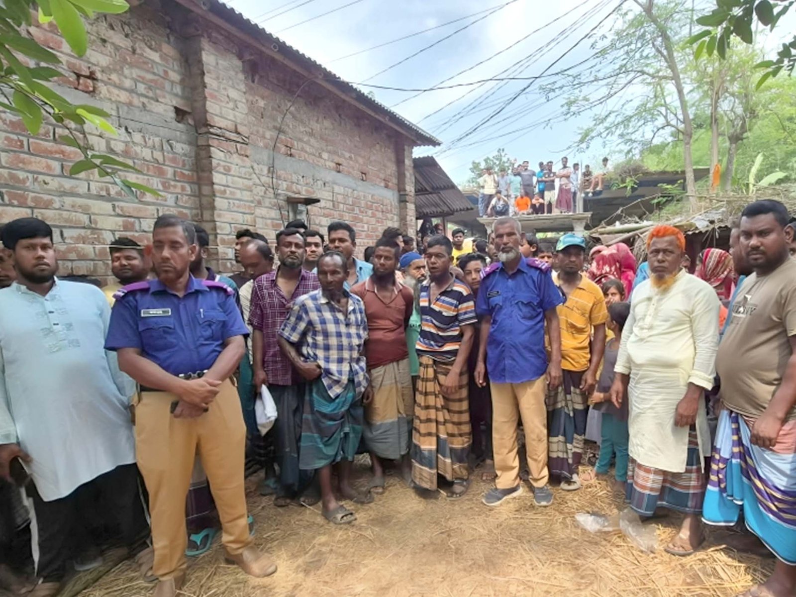 বগুড়ায় ডাকাতি শেষে পালানোর সময় গণপিটুনিতে নিহত ১