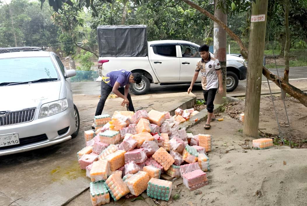 বগুড়ায় জুস কারখানায় অভিযানে ১ বছর কারাদণ্ড
