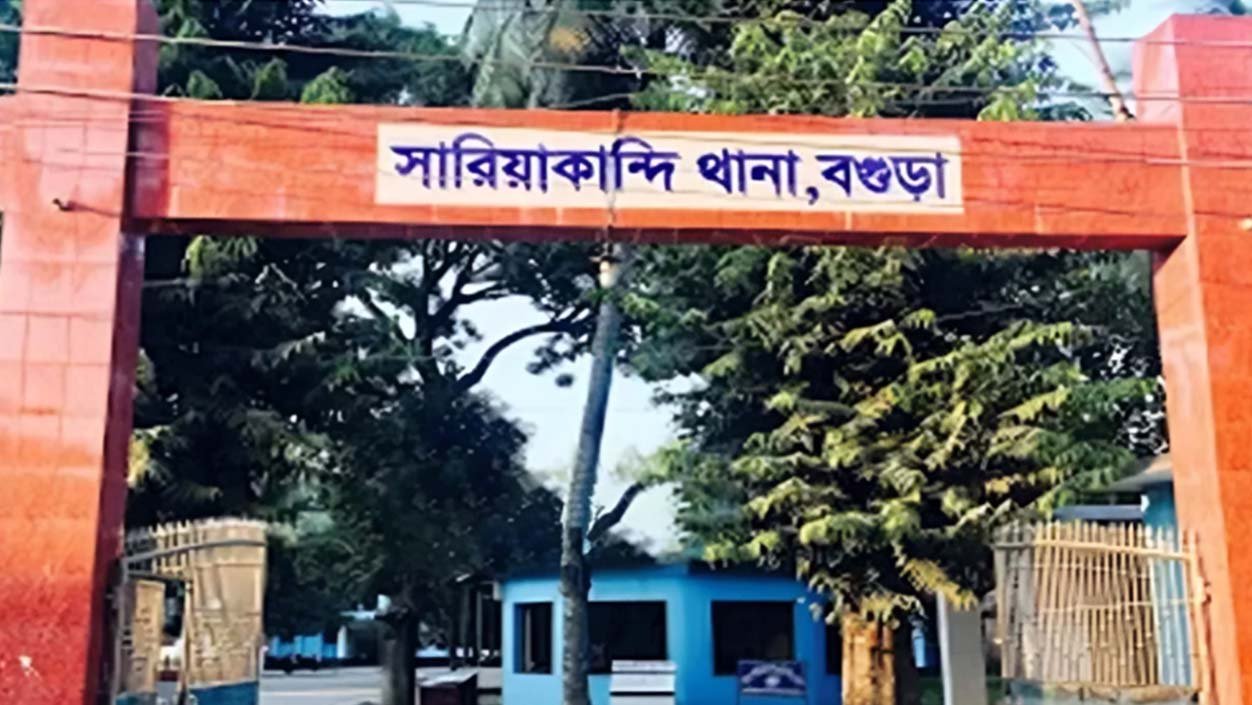 বগুড়ায় ঈদের দিনে স্ত্রীকে কুপিয়ে হত্যার অভিযোগ, স্বামী গ্রেফতার