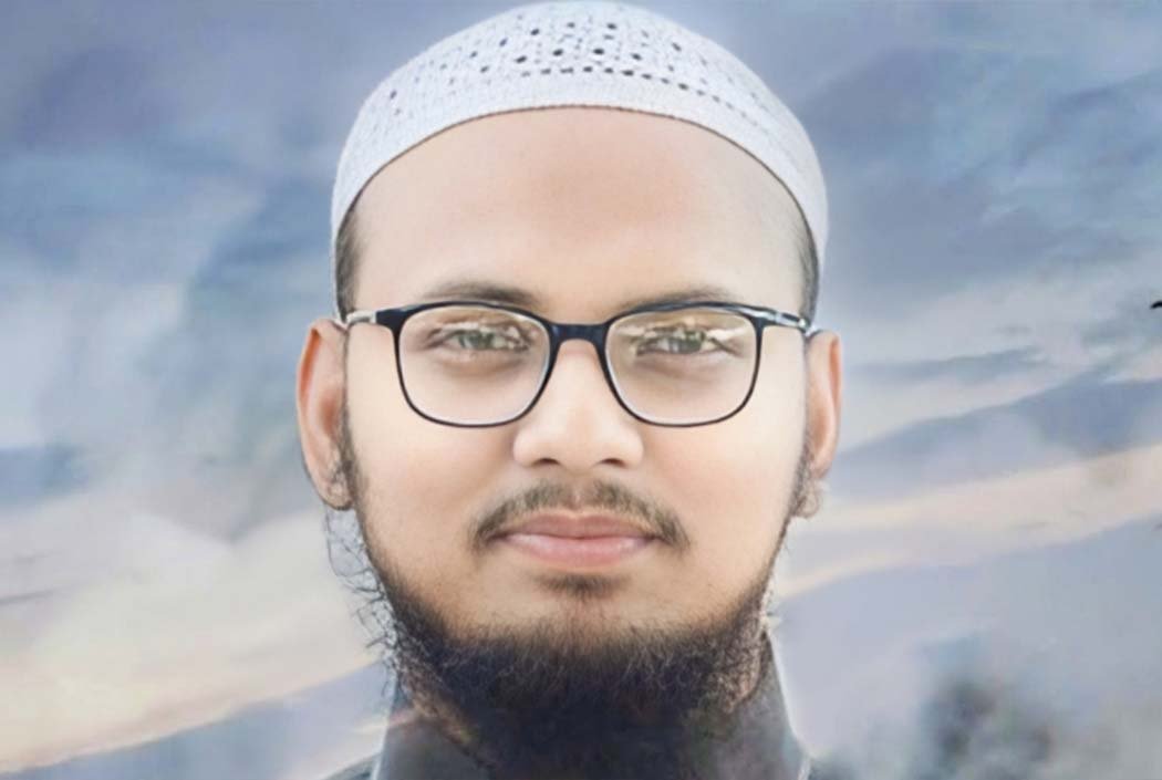 নাটোরে নারীর গোপন ভিডিও ধারণ, ছড়িয়ে দেওয়ার অভিযোগে মাওলানা মিরাজ গ্রেপ্তার