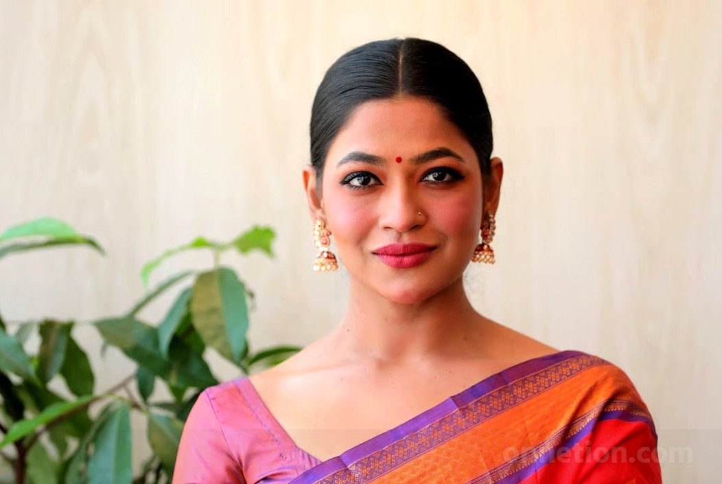 বিয়ের পাত্র খুঁজে পাচ্ছেন না অভিনেত্রী আজমেরী হক বাঁধন