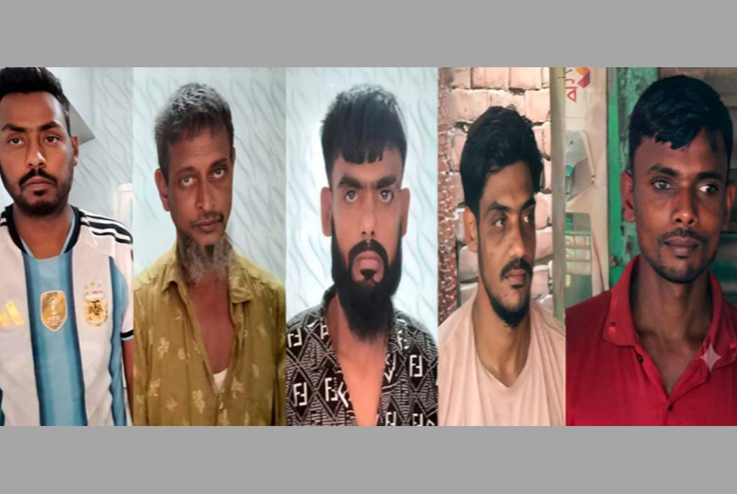 বগুড়ায় মাদকবিরোধী অভিযানে আর্জেন্টিনার সমর্থকসহ গ্রেফতার ৫