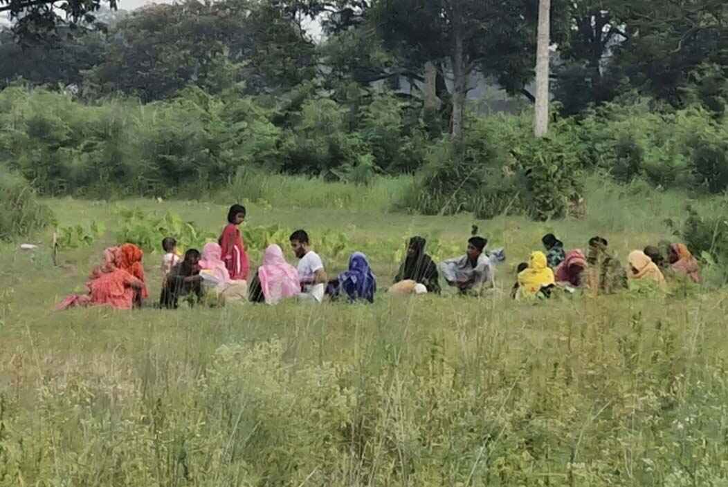 চৌকা সীমান্তে ২০ জনকে পুশইনের চেষ্টা, লাঠি হাতে পাহারায় জনগণ