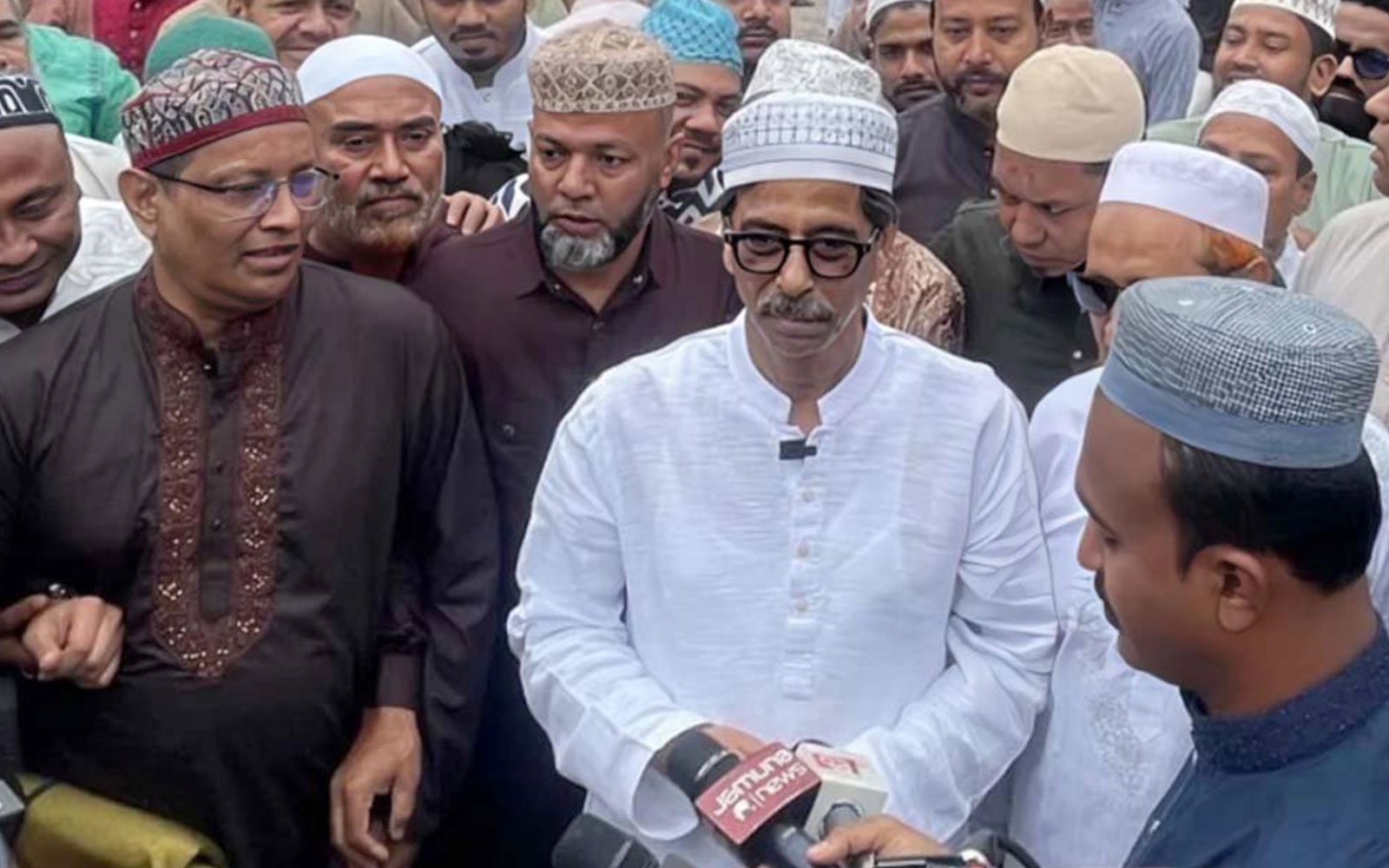 বন্যায় ক্ষতিগ্রস্ত কৃষকদের তালিকা হচ্ছে, সহায়তা দেবে সরকার: কৃষিমন্ত্রী