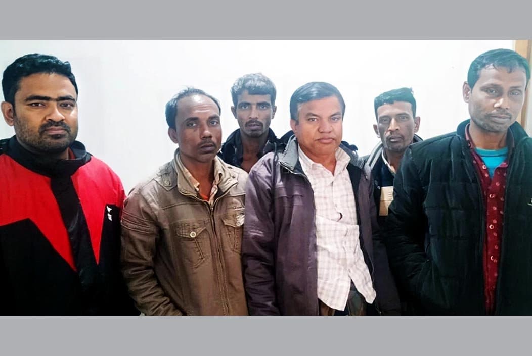 বগুড়ার ধুনটে ৬ জুয়াড়ি আটকসহ ৬১ হাজার টাকা জব্দ