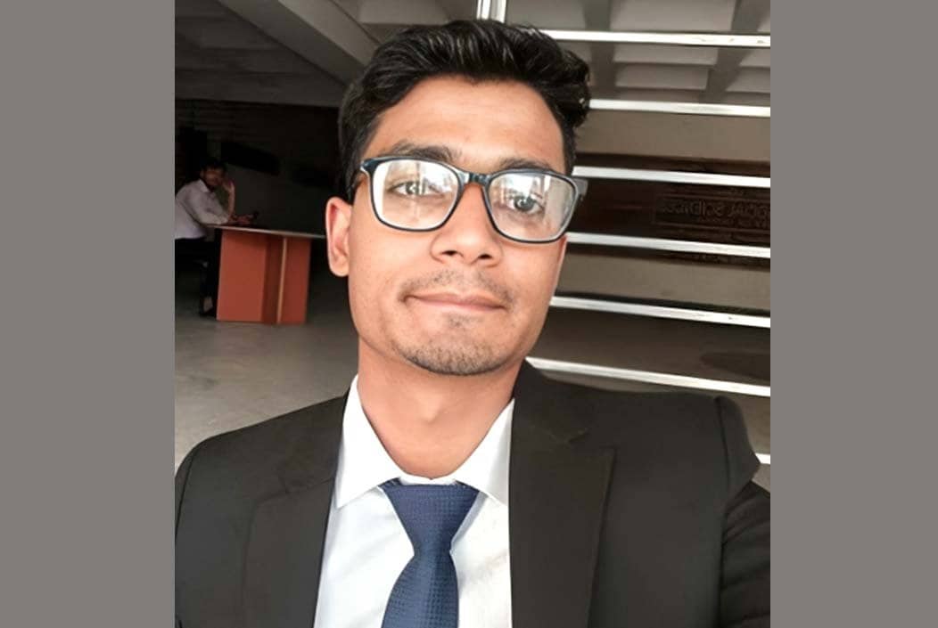 ডাকসু নারী প্রার্থীকে গণধর্ষণের হুমকি, আলী হুসেন ৬ মাসের জন্য বহিষ্কার