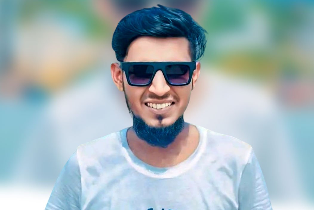 বগুড়ায় বিদ্যালয়ের সামনে যুবককে কুপিয়ে হত্যা