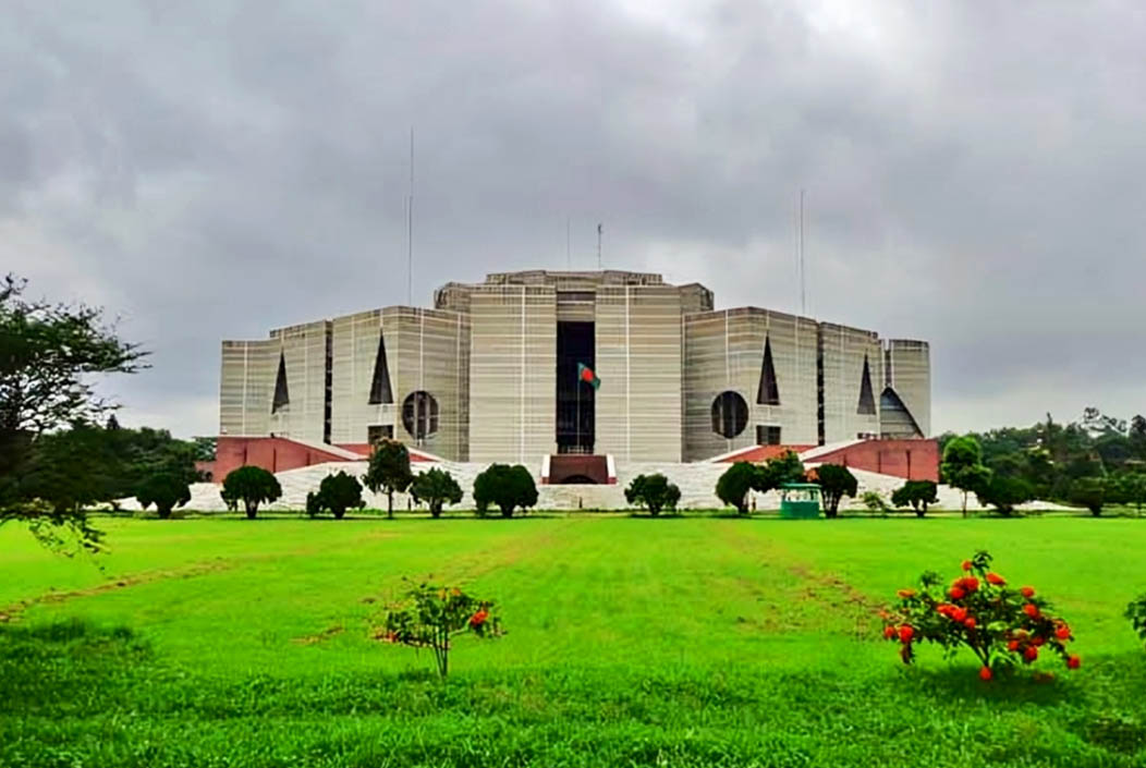 নির্বাচনে বিজয়ী সংসদ সদস্যদের শপথ গ্রহণ বুধবার