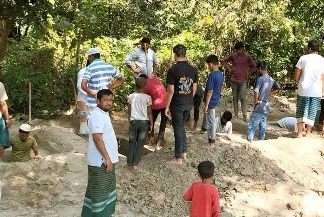 রাজধানীর বেইলি রোডে অগ্নিকাণ্ডে এক পরিবারের পাঁচ জনের মৃত্যু