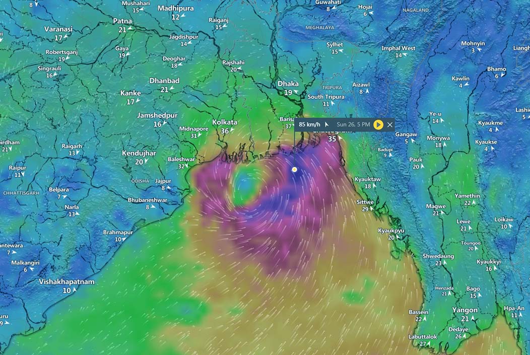 ঘূর্ণিঝড় রেমাল দ্রুত অগ্রসর হওয়ায় সরিয়ে নেয়া হয়েছে ৮ লাখ মানুষ