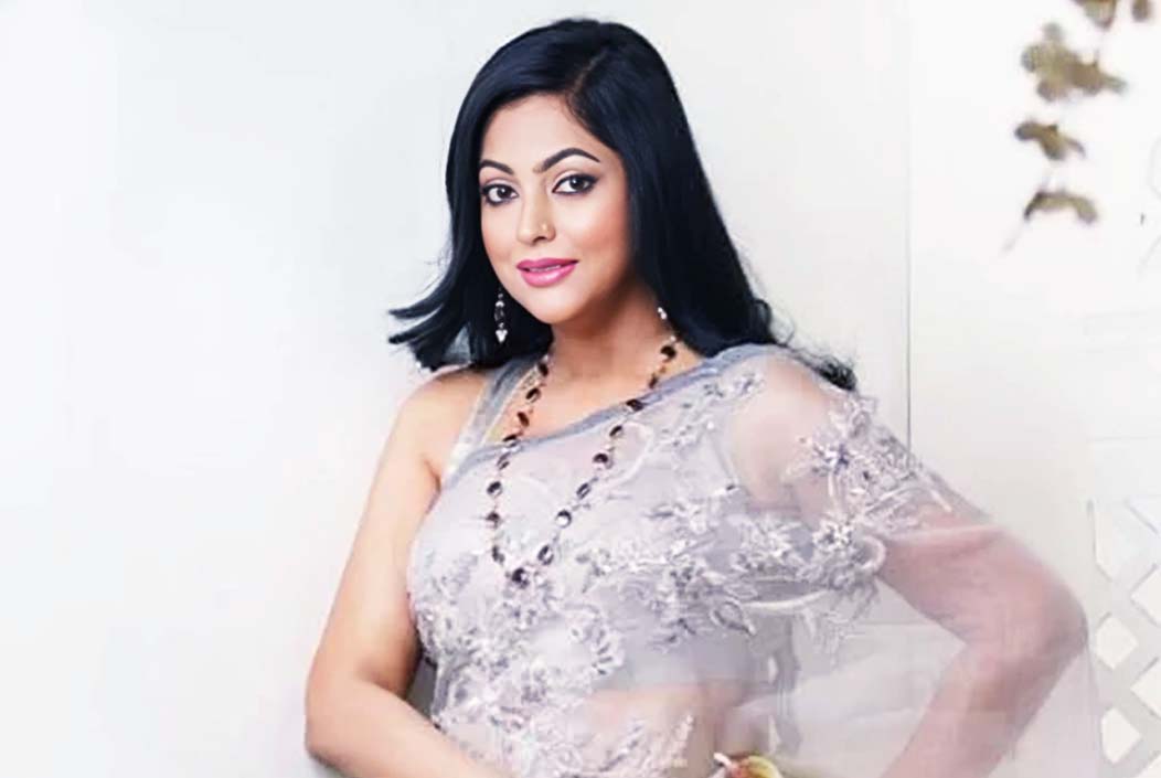 চলচ্চিত্র শিল্পী সমিতিতে নতুন নির্বাচন চেয়ে অভিনেত্রী নিপুণের রিট