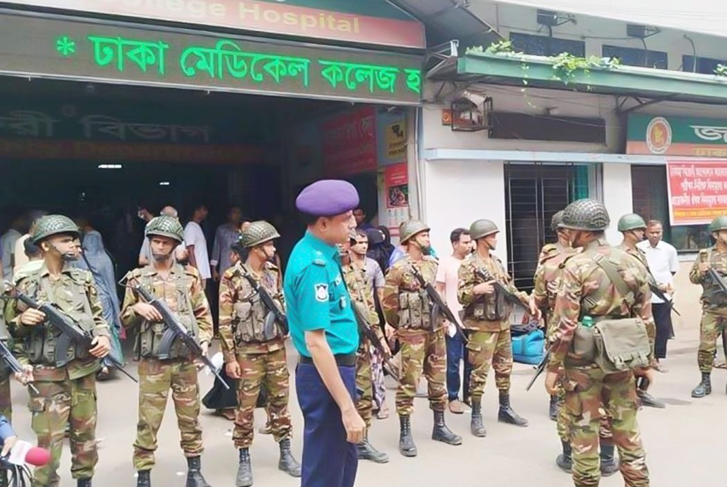 ঢামেক হাসপাতালের জরুরি বিভাগসহ সব ধরণের চিকিৎসা সেবা বন্ধ