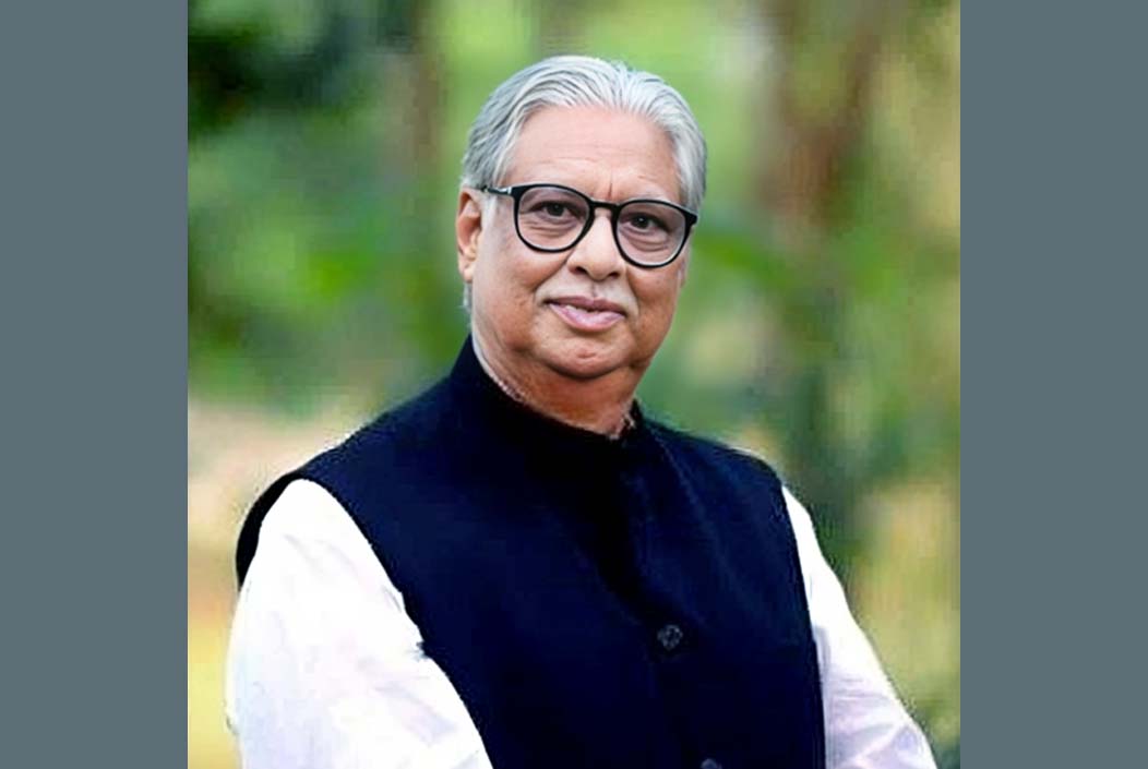 দেশে ফিরেই বিমানবন্দরে সাবেক এমপি সুলতান মনসুর আটক