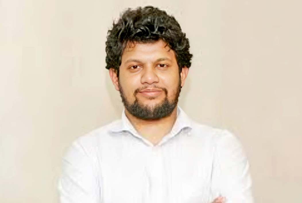 জনগণকে শান্ত হওয়ার আহ্বান জানিয়েছেন উপদেষ্টা মাহফুজ আলম