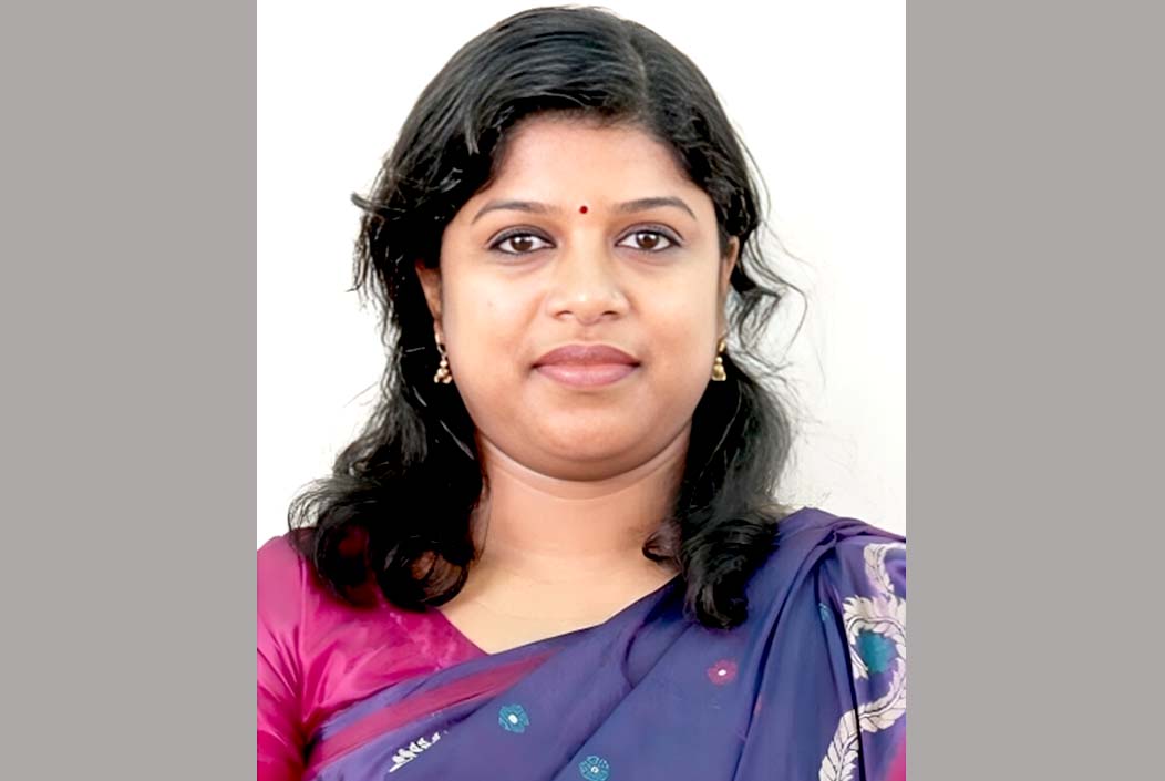 শেখ মুজিবের জন্য দোয়া চাওয়ায় ওএসডি হলেন গাজীপুর সিটির সচিব নমিতা দে