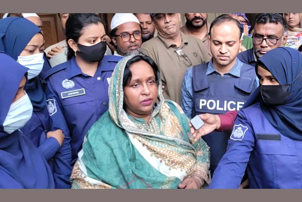 মিনারুল হত্যা মামলায় কারাগারে সাবেক মেয়র আইভী