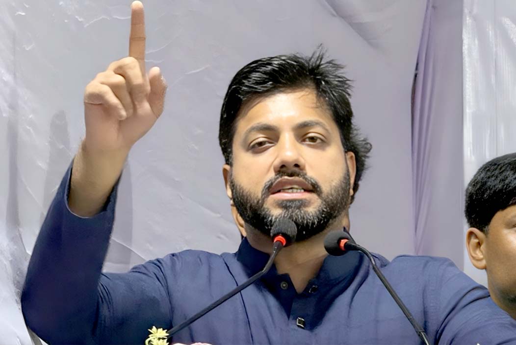 নগর ভবনে কোনো প্রশাসকবা উপদেষ্টাকে বসতে দেওয়া হবে না ইশরাক