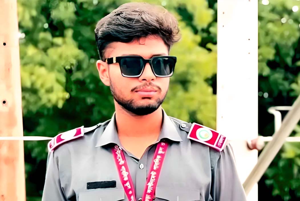 নানার বাড়িতে বেড়াতে গিয়ে যমুনায় গোসল, তিন দিন পর মিলল কলেজছাত্র তমালের লাশ