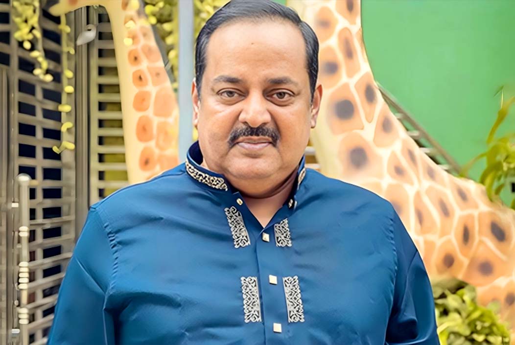এসিড নিক্ষেপ ও মারধরের অভিযোগে ডিপজলসহ দুজনের বিরুদ্ধে মামলা