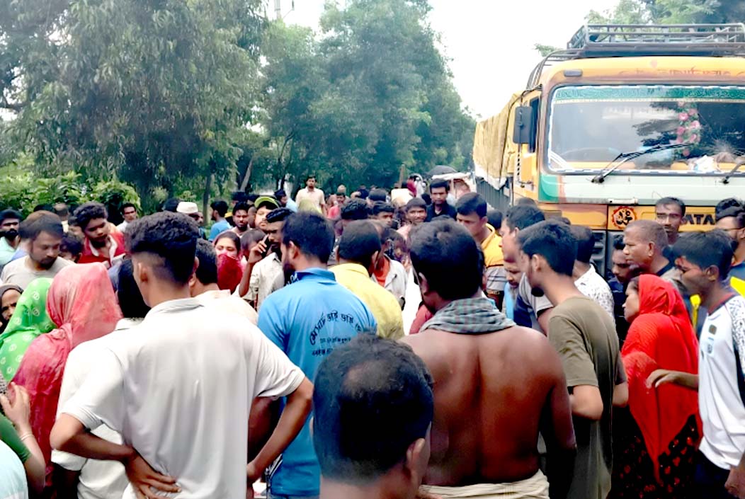 কুষ্টিয়ায় অটোরিকশাচালকের ঝুলন্ত লাশ উদ্ধার, পরিবারের দাবি হত্যা