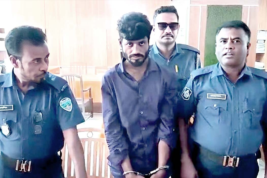 মুরাদনগরে ধর্ষণের ভিডিও ছড়ানোর মূলহোতা শাহ পরান ৫ দিনের রিমান্ডে