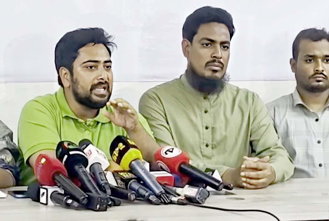 সরকার দায়িত্বশীল হলে পরিস্থিতি নিয়ন্ত্রণের বাইরে যেতো না এনসিপি আহ্বায়ক
