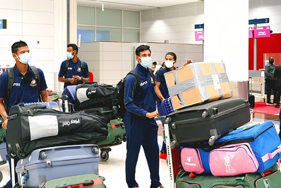 টাইগাররা রাতেই দেশে ফিরছে টাইগাররা রাতেই দেশে ফিরছে