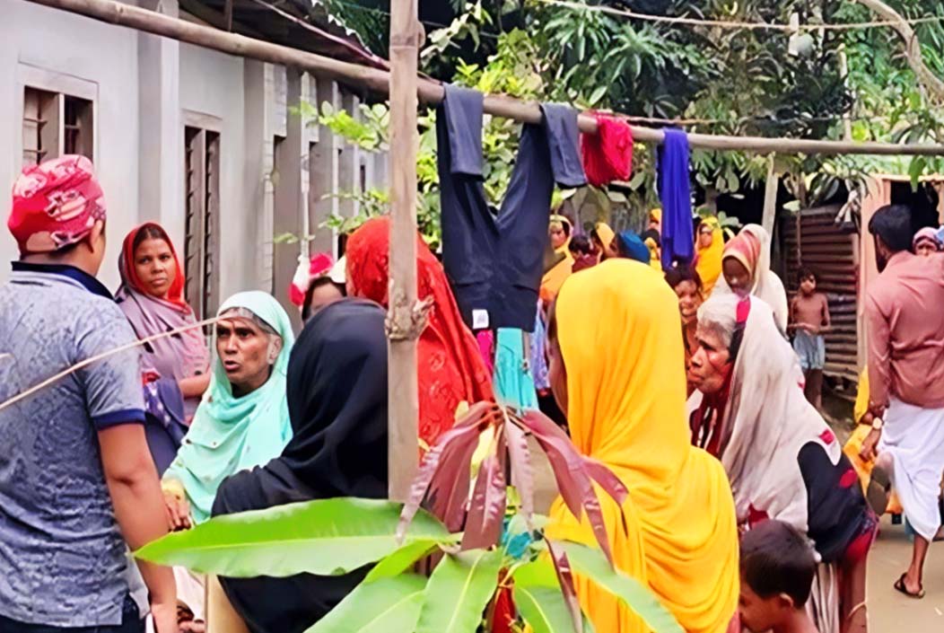 লালমনিরহাটে ছোট ভাইয়ের কোদালের কোপে বড় ভাই নিহত লালমনিরহাটে ছোট ভাইয়ের কোদালের কোপে বড় ভাই নিহত
