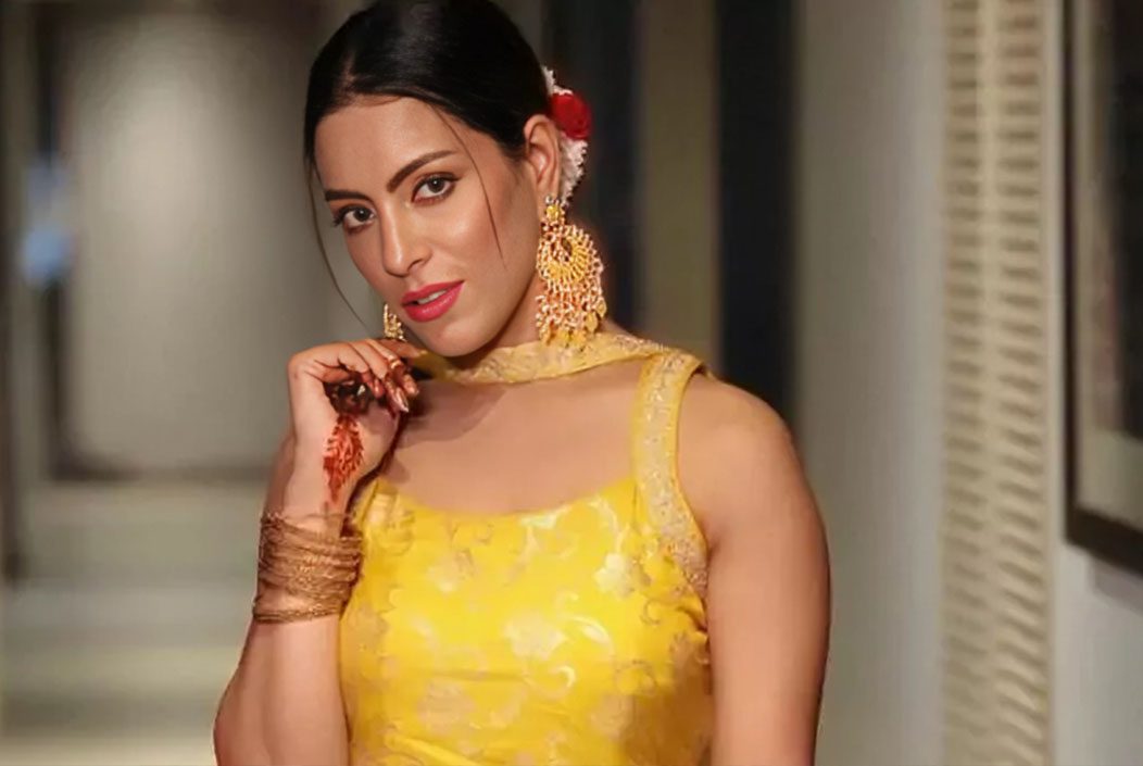 ফ্ল্যাট থেকে অভিনেত্রীর পচাগলা মরদেহ উদ্ধার ফ্ল্যাট থেকে অভিনেত্রীর পচাগলা মরদেহ উদ্ধার