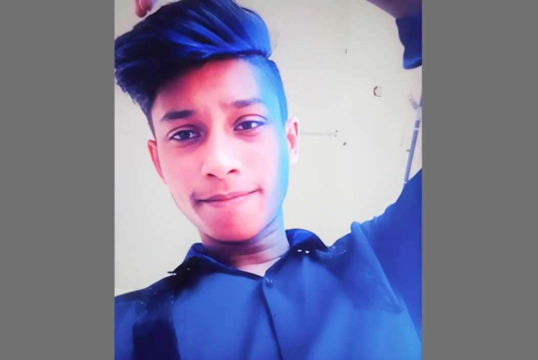 বিয়ের দাবিতে মাদ্রাসা ছাত্রীর অনশন, পরে ধর্ষণ মামলায় যুবক আটক বিয়ের দাবিতে মাদ্রাসা ছাত্রীর অনশন, পরে ধর্ষণ মামলায় যুবক আটক