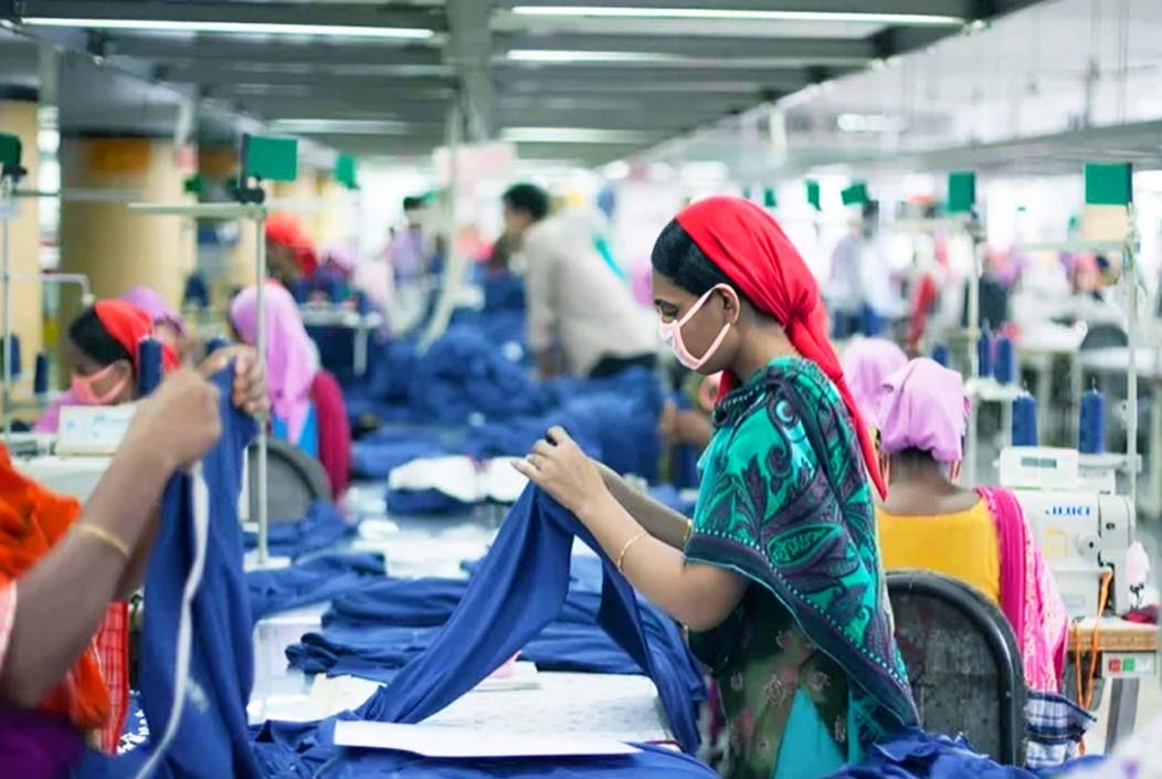 আজ থেকে খোলা থাকবে দেশের সব পোশাক কারখানা আজ থেকে খোলা থাকবে দেশের সব পোশাক কারখানা