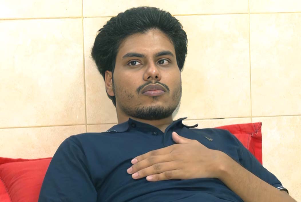 ছাত্র আন্দোলনে গুলিবিদ্ধ সালমান পেটে গুলি নিয়েই বেঁচে আছেন ছাত্র আন্দোলনে গুলিবিদ্ধ সালমান পেটে গুলি নিয়েই বেঁচে আছেন
