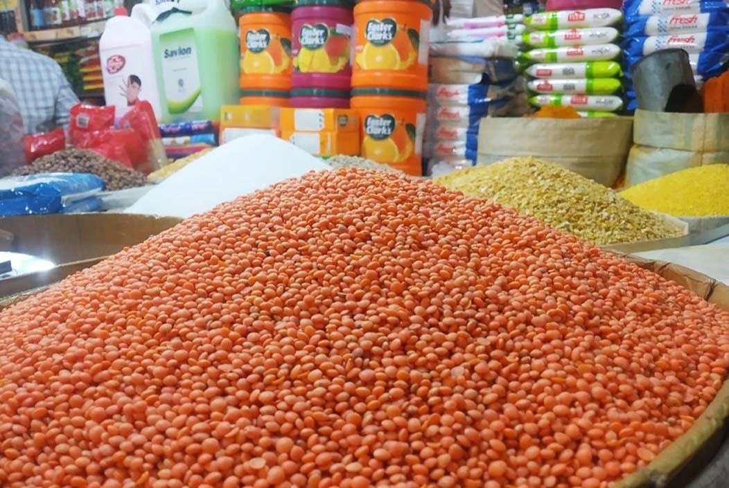 ৯৮ কোটি টাকায় ১০ হাজার মেট্রিক টন মসুর ডাল কিনবে সরকার ৯৮ কোটি টাকায় ১০ হাজার মেট্রিক টন মসুর ডাল কিনবে সরকার
