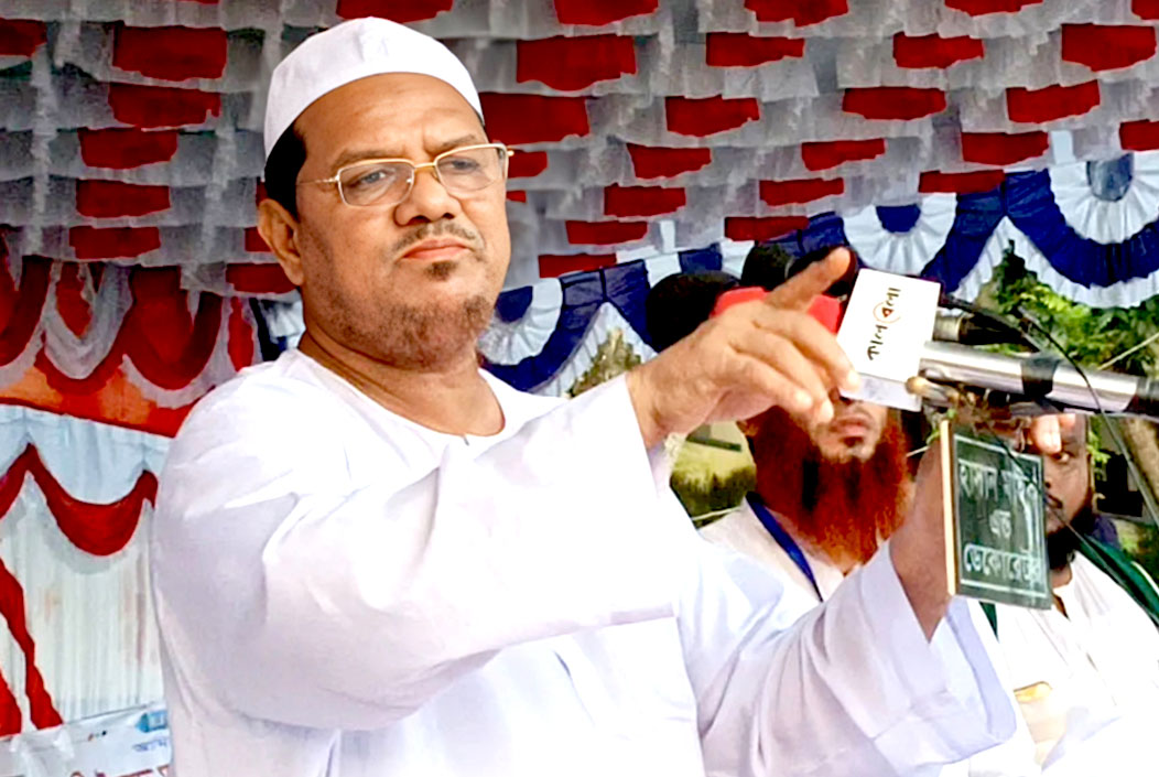 হাসিনার সরকার লুটপাট না করলে দেশের চেহারা পাল্টে দেয়া সম্ভব ছিল হাসিনার সরকার লুটপাট না করলে দেশের চেহারা পাল্টে দেয়া সম্ভব ছিল