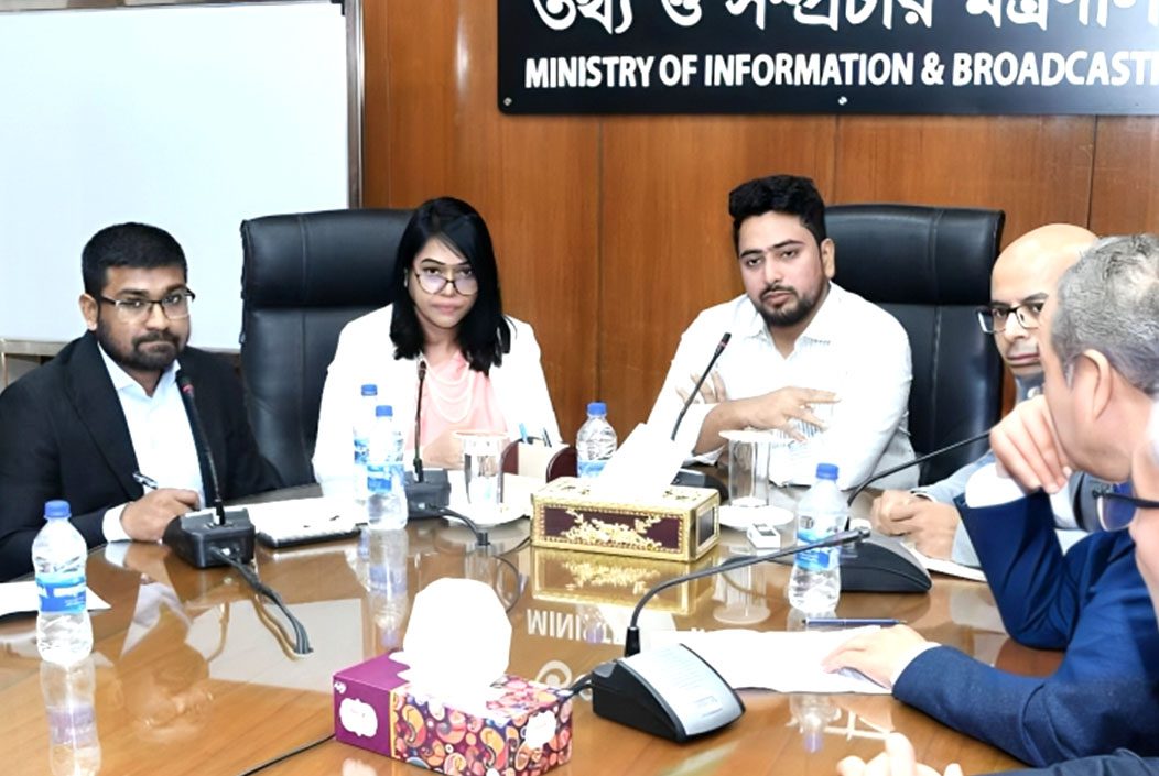 অনেক ফ্যাসিস্ট সমর্থক দেশ ছেড়ে পালানোর সুযোগ পেয়েছে উপদেষ্টা নাহিদ অনেক ফ্যাসিস্ট সমর্থক দেশ ছেড়ে পালানোর সুযোগ পেয়েছে উপদেষ্টা নাহিদ