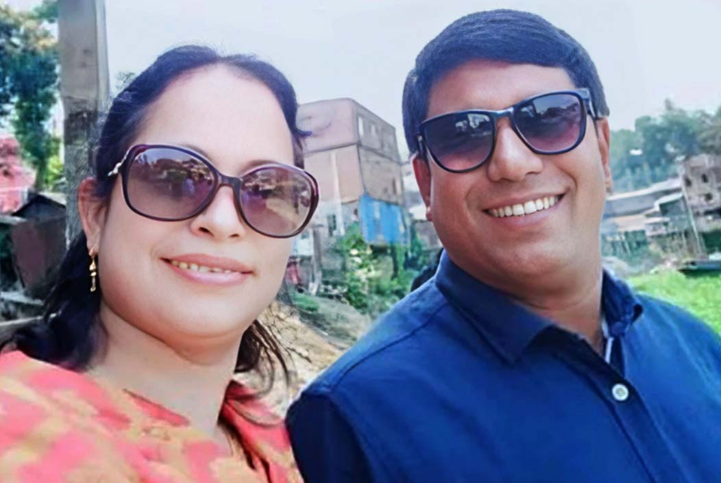 বগুড়া সদর আওয়ামী লীগের সভাপতি ও তার স্ত্রী গ্রেফতার বগুড়া সদর আওয়ামী লীগের সভাপতি ও তার স্ত্রী গ্রেফতার