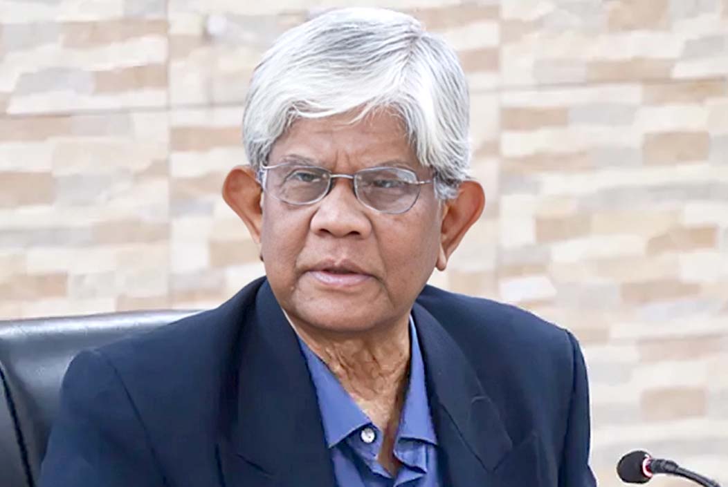 নতুন করে রেল কর্মচারীদের আর কোনও দাবি মানা সম্ভব না অর্থ উপদেষ্টা নতুন করে রেল কর্মচারীদের আর কোনও দাবি মানা সম্ভব না অর্থ উপদেষ্টা