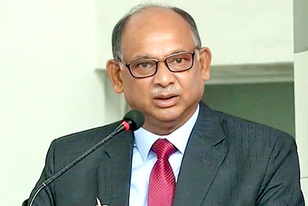 সাবেক রেলমন্ত্রী সুজন তিন দিনের রিমান্ডে সাবেক রেলমন্ত্রী সুজন তিন দিনের রিমান্ডে