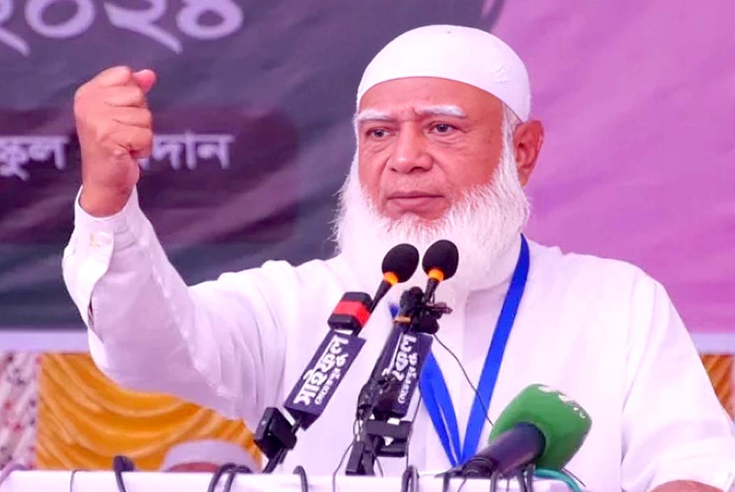 গ্রেফতার হতে আদালত প্রাঙ্গণে যাবেন ডা. শফিকুর রহমান গ্রেফতার হতে আদালত প্রাঙ্গণে যাবেন ডা. শফিকুর রহমান