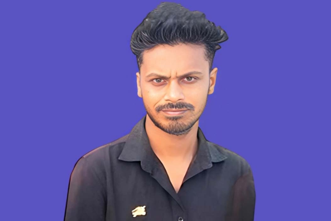 অসুস্থ খালাকে দেখতে এসে সড়ক দুর্ঘটনায় প্রাণ হারালেন অন্তর অসুস্থ খালাকে দেখতে এসে সড়ক দুর্ঘটনায় প্রাণ হারালেন অন্তর