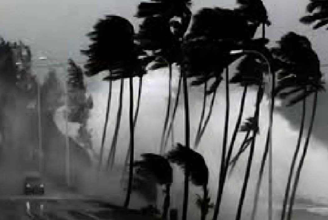 দুপুরের মধ্যেই দুই অঞ্চলে ৬০ কিমি বেগে দমকা হাওয়াসহ বজ্র-বৃষ্টির আশঙ্কা