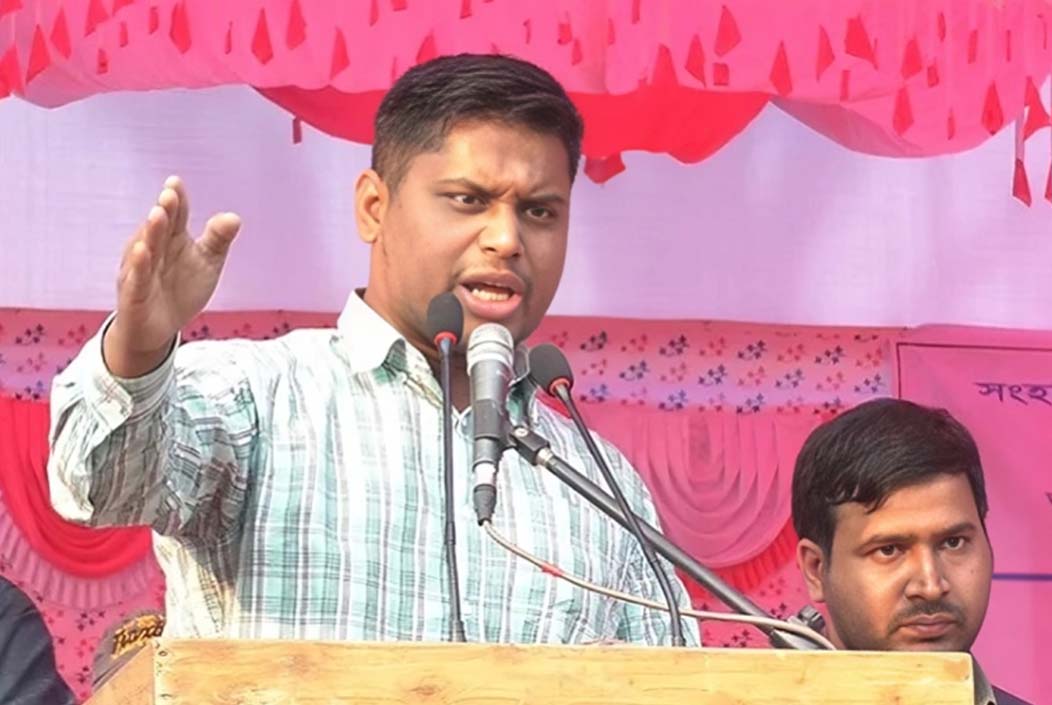 অভ্যুত্থানে নেতৃত্ব দেওয়া ছাত্র উপদেষ্টাদের পদত্যাগ চাওয়া স্বাভাবিক বিষয় নয়’