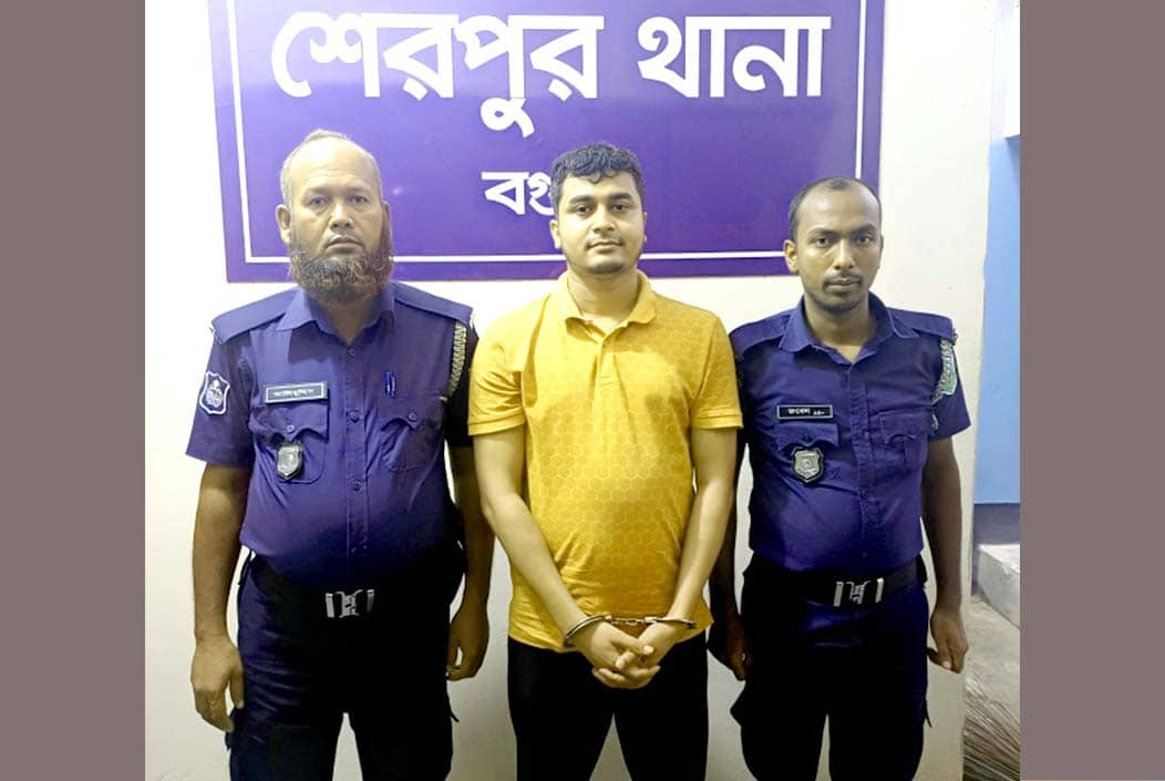 চার মামলার আসামি, শেরপুরের সাবেক কাউন্সিলর শুভ ইমরান গ্রেফতার