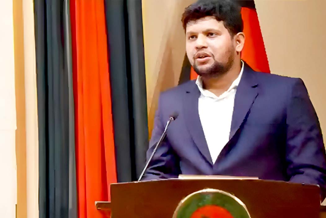 ফ্যাসিস্ট হাসিনার নিপীড়নের প্রতিবাদে জেগে ওঠে ছাত্র-জনতা: মাহফুজ আলম Students and the public rose up to protest against the oppression of fascist Hasina Mahfuz Alam Onnetion