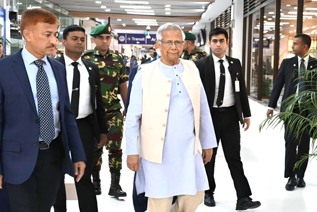 Chief advisor leaves Dhaka for Rome Onnetion