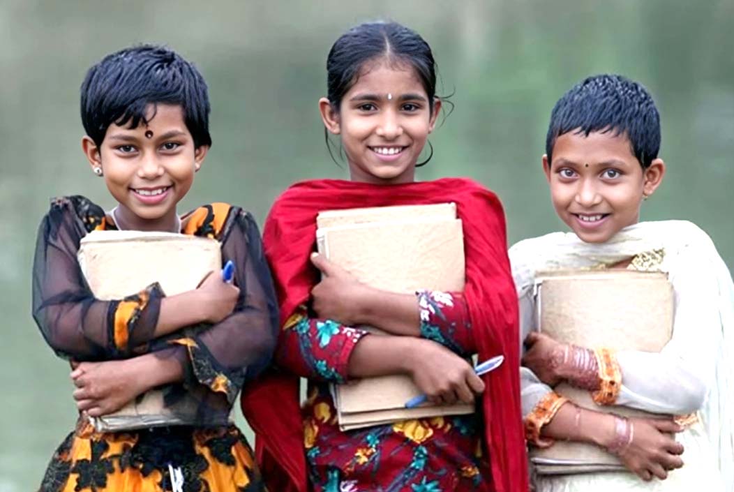 আজ আন্তর্জাতিক কন্যাশিশু দিবস Today is International Day of the Girl Child. Onnetion