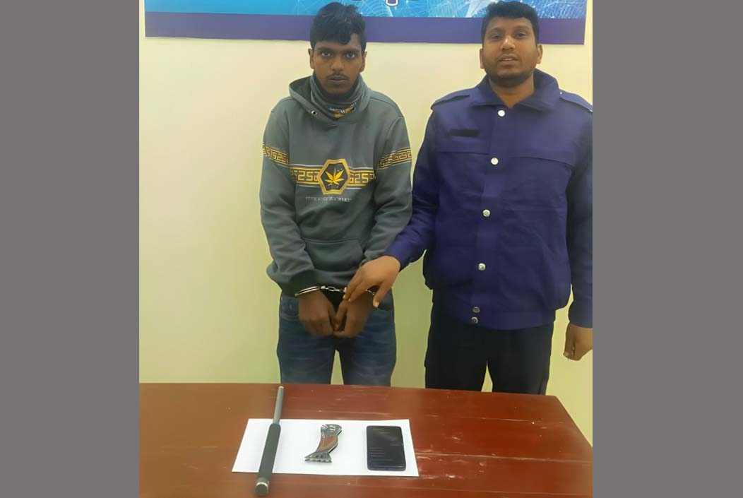 Accused in seven cases arrested with weapons in Shahjahanpur Onnetion