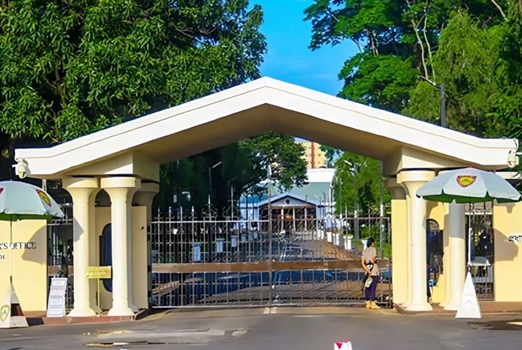 ভূমিকম্পে প্রধান উপদেষ্টার কার্যালয়ে ক্ষতি হয়নি ফায়ার সার্ভিস Fire Service says no damage to Chief Advisor's office in earthquake Onnetion