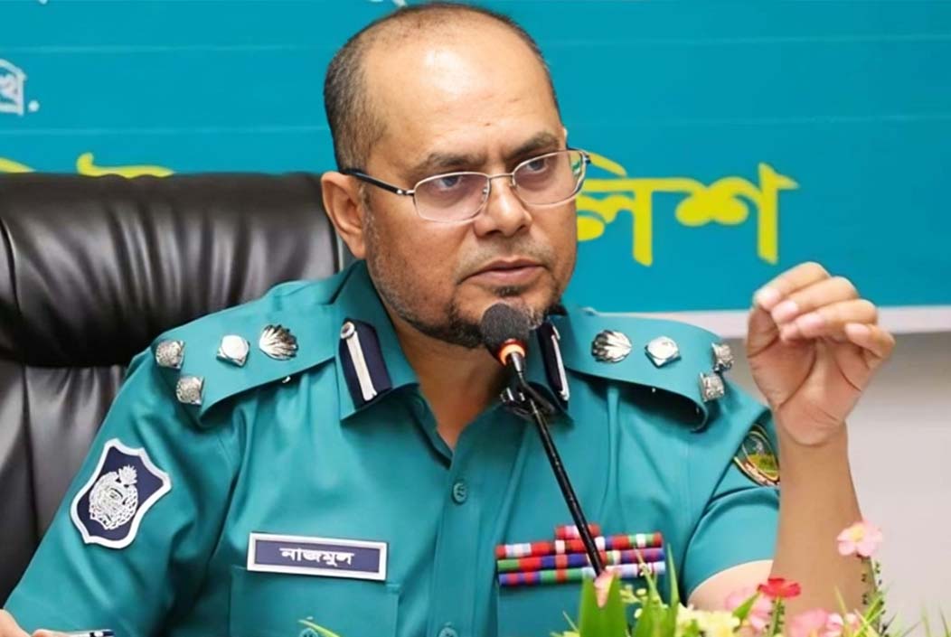 গাজীপুরে রাস্তা বন্ধ করে চলাচল, জিএমপির সেই কমিশনার বরখাস্ত GMP Commissioner suspended for blocking roads in Gazipur Onnetion